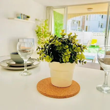 Serene 1-br Retreat,private Garden,