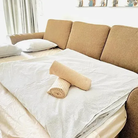Serene 1-br Retreat,private Garden, * Callao Salvaje